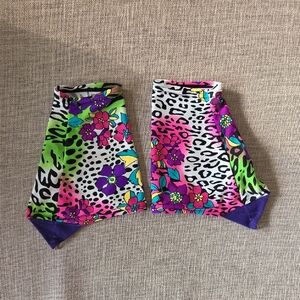 Dirty Girl GAITERS - Small - "Pretty Kitty"